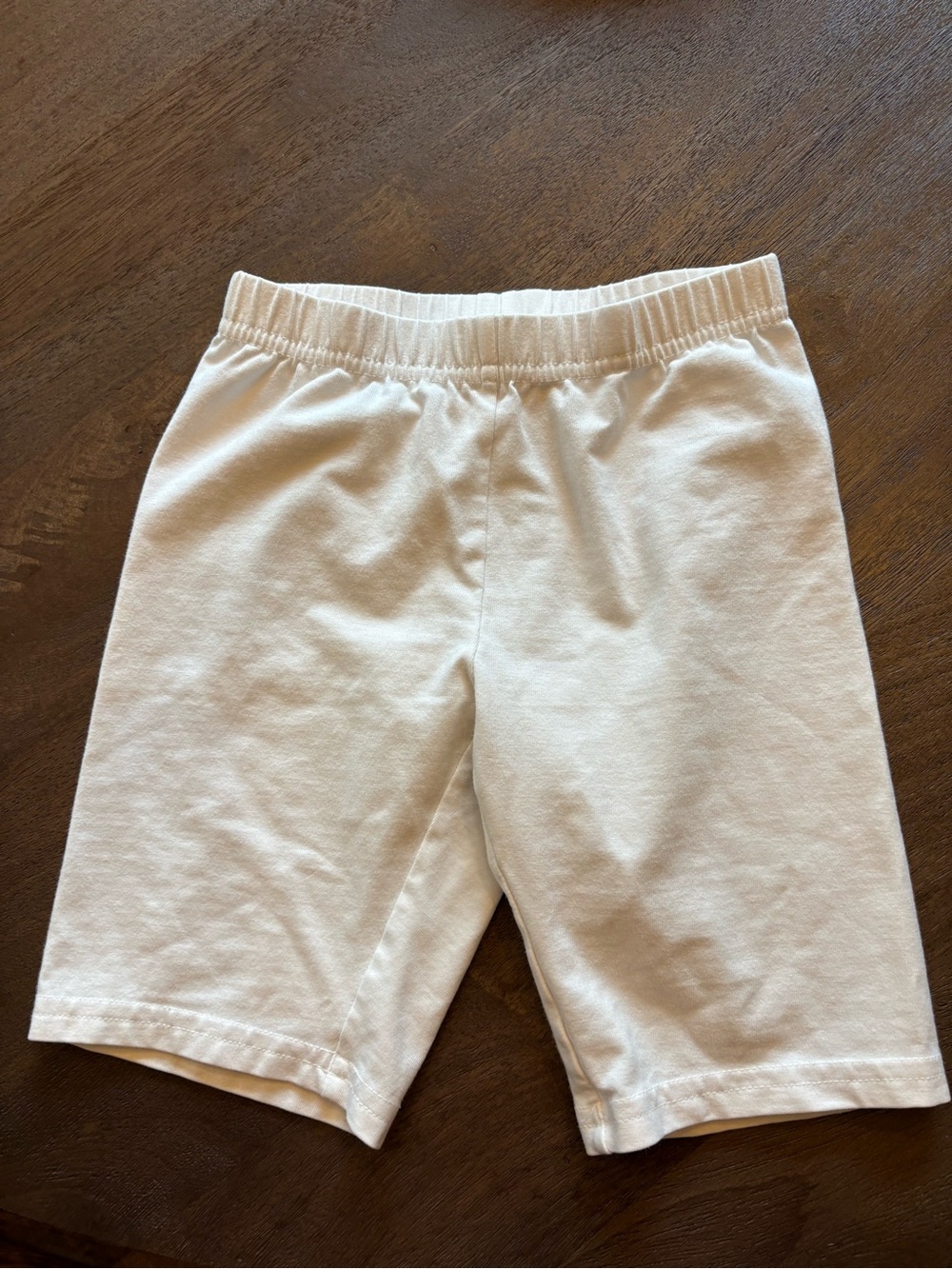 Hanna Andersson White Elastic-Waist Cartwheel/Biker Shorts